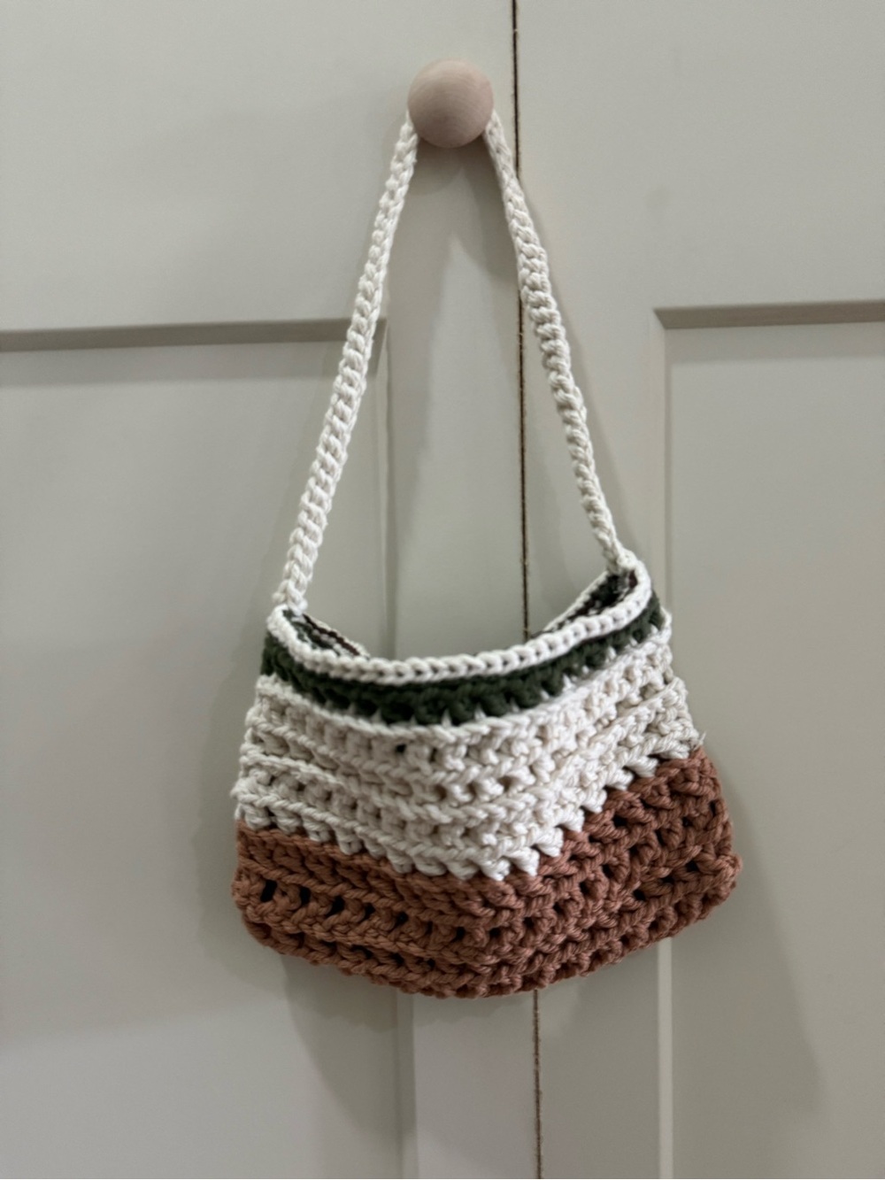 Handmade Crochet Bag - Picture 4 of 4